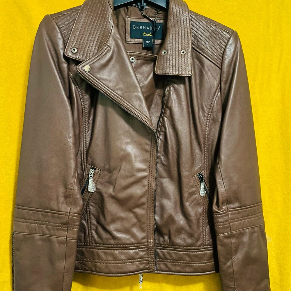 Bernardo Leather Jacket- Saddle Brown Size Large